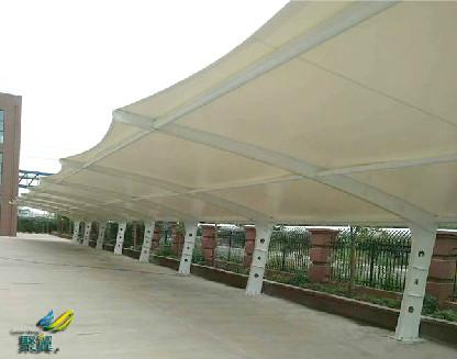 膜結(jié)構(gòu)車棚廠家訂制1安吉膜結(jié)構(gòu)車棚經(jīng)濟(jì)實(shí)惠2耐用性好