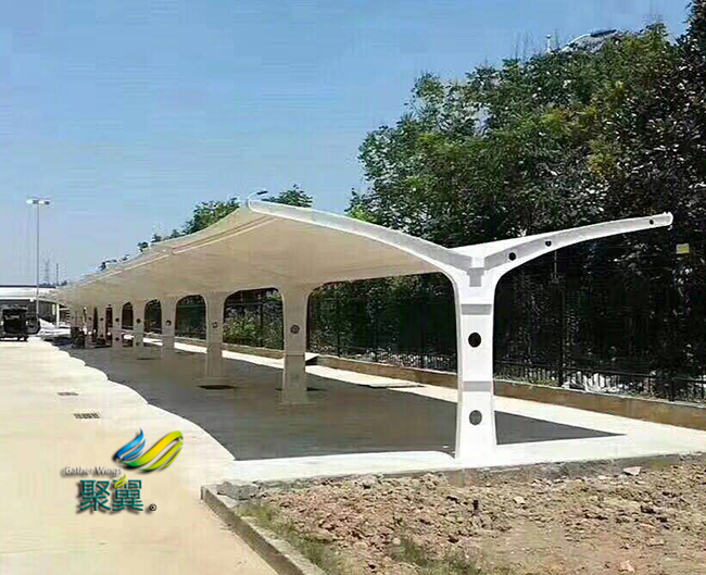 膜結構車棚遮陽防紫外線|膜結構車棚建筑特點