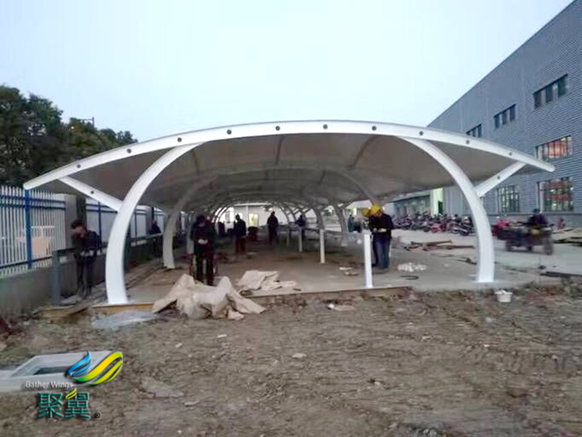 為什么大家都選擇膜結(jié)構(gòu)車(chē)棚|張力效果