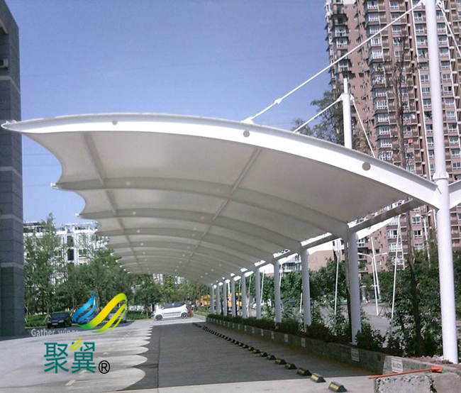 膜結構車棚低建筑本錢|膜結構車棚環保無污染